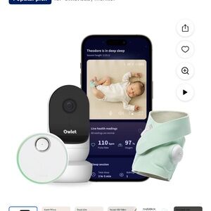 Owlet Baby Monitor with Mint Sock